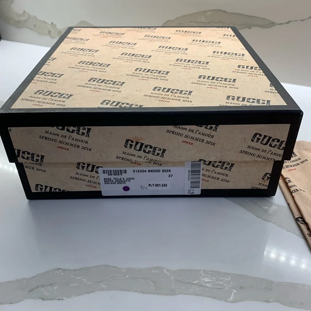 Gucci empty shoe box with 2 dust bags - Picture 4 of 16